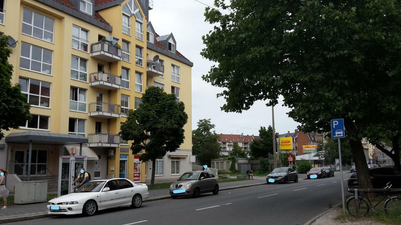 Schwalbennest Lägenhet Fürth Exteriör bild